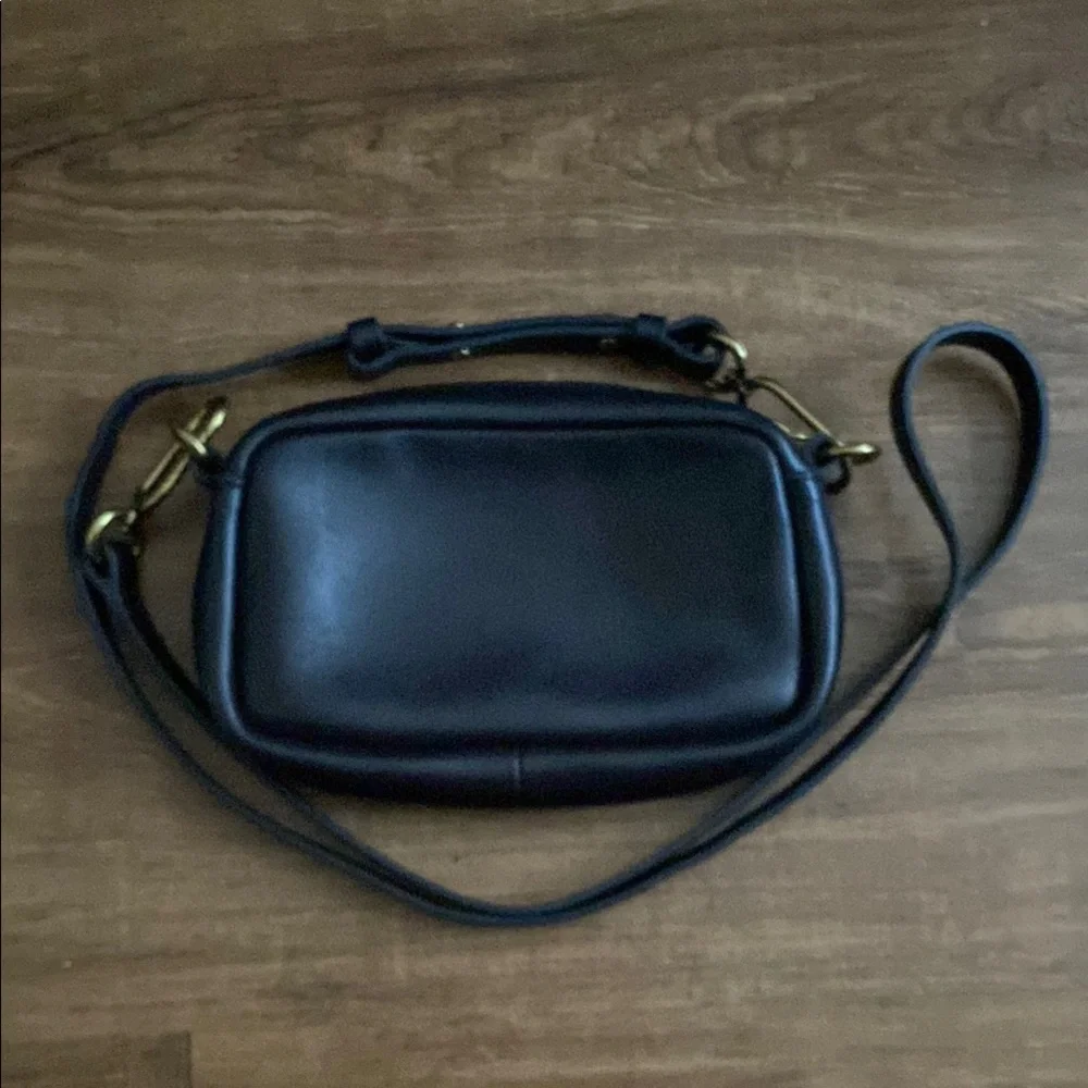 MADEWELL Classic Black Cow Smooth Soft Leather Crossbody Bag